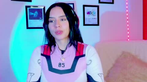 Emily Lindey online show from 07-03-26, 05:58