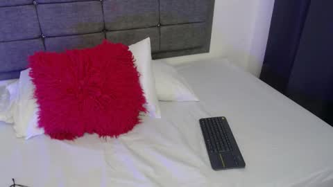 Snapshot of emily_milff chatting on 06-03-26, 11:46 emily_milff online show from 06-03-26, 11:46
