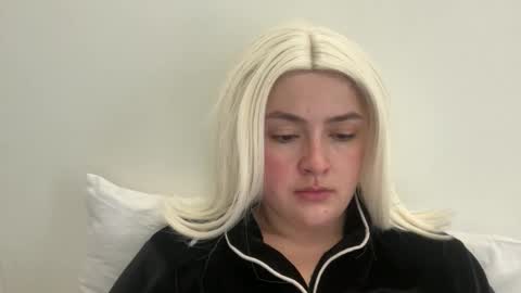 emily_morning_dew online show from 03-03-26, 07:58