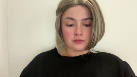 emily_morning_dew online show from 04-20-26, 06:05