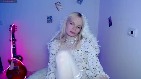 Lia online show from 02-02-26, 03:33