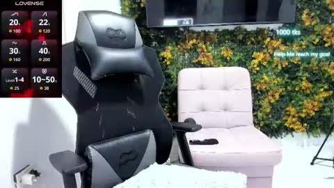 emily_palmeer online show from 07-03-26, 12:28