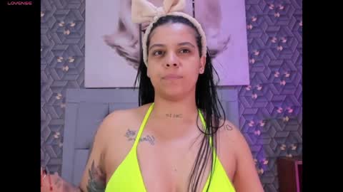 Emily online show from 04-09-26, 04:12