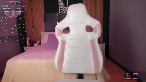 Emily online show from 10-31-25, 11:22