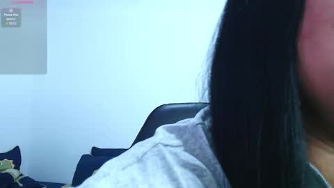Snapshot of emily_rousee1 chatting on 03-25-26, 03:01 Sofia Gomez online show from 03-25-26, 03:01
