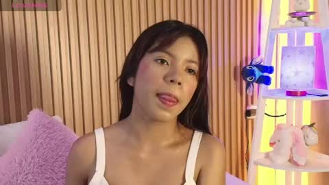 Emily online show from 05-07-26, 11:59