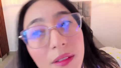 emily_vermont online show from 03-18-26, 11:46