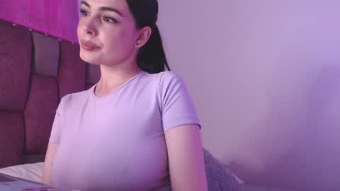 emily_w2 online show from 07-14-26, 04:17