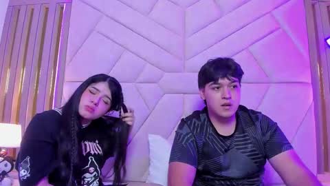 Amily  Andrew online show from 01-10-26, 04:58