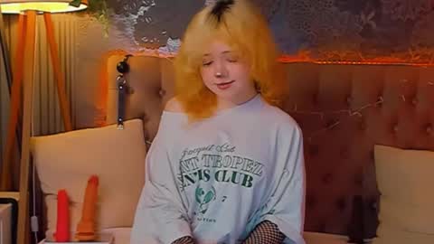 Baby Emelli online show from 05-04-26, 05:58