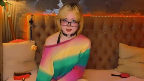 Baby Emelli online show from 05-08-26, 06:30