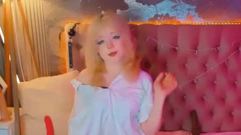 Baby Emelli online show from 07-02-26, 06:30