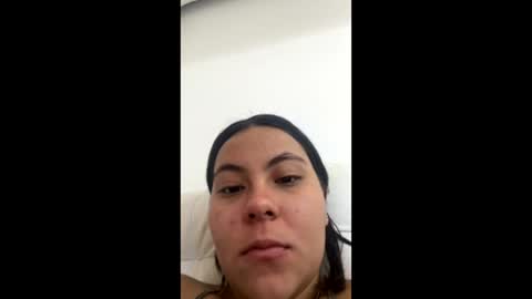 Snapshot of emilyblack_1 chatting on 05-22-26, 09:20 Emily online show from 05-22-26, 09:20