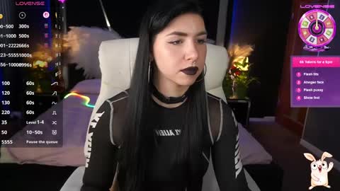 Emy online show from 05-26-26, 07:04
