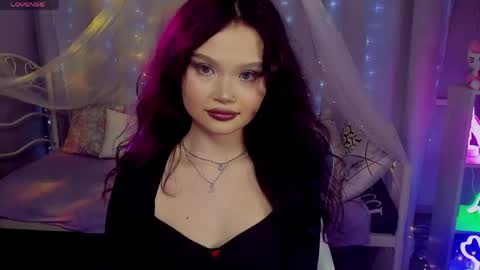 Emilyhaves online show from 05-03-26, 12:55