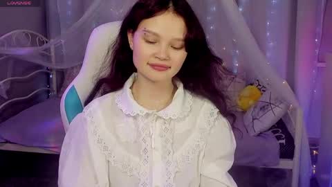 Snapshot of emilychaves chatting on 05-06-26, 09:14 Emilyhaves online show from 05-06-26, 09:14