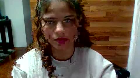 EmilyCm online show from 04-10-26, 11:42