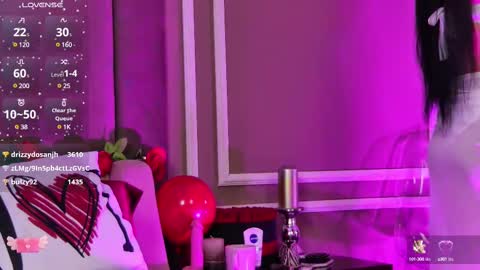 Emily online show from 02-10-25, 11:25