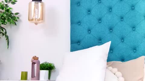 Emily online show from 03-04-26, 08:15