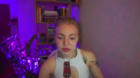 Emilyemmi online show from 07-23-26, 09:02