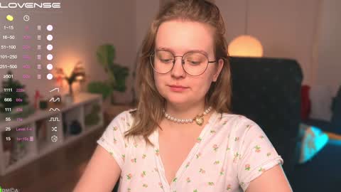 Emily  online show from 01-12-25, 12:12