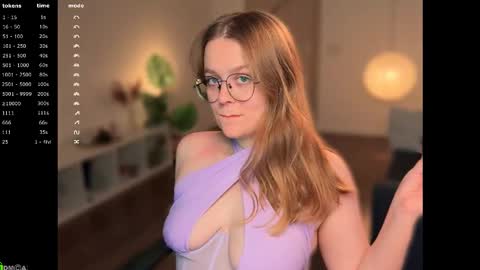 Emily  online show from 12-01-25, 09:58