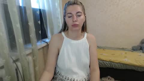 Snapshot of emilyfork chatting on 05-15-26, 05:47 emilyfork online show from 05-15-26, 05:47