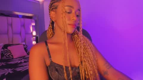 Emily  online show from 01-27-25, 07:56