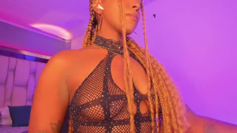 Emily  online show from 01-29-25, 07:32