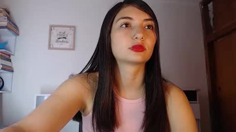 Emily Jang online show from 02-12-25, 04:44