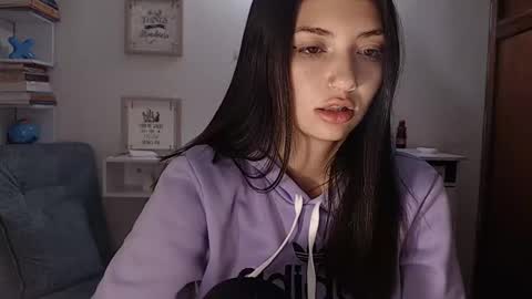 Emily Jang online show from 03-11-25, 10:51