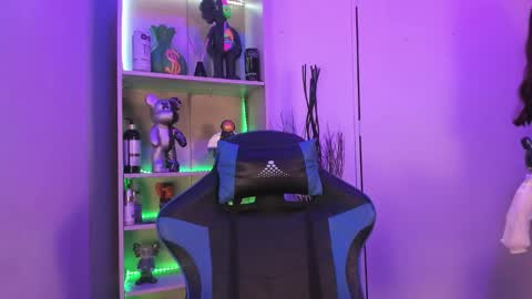 VALEEEN online show from 01-10-25, 03:58