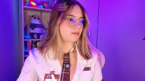 VALEEEN online show from 05-28-26, 03:20