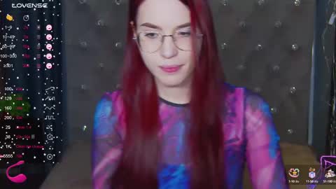 Snapshot of emilykents chatting on 02-17-25, 04:42 EmilyKents online show from 02-17-25, 04:42
