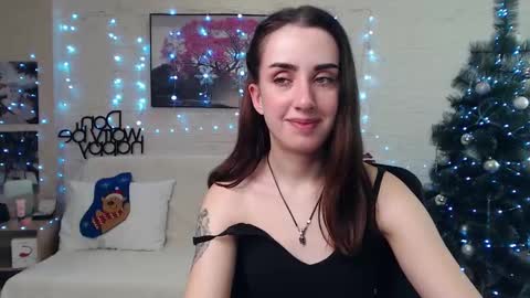 Snapshot of emilylayer chatting on 12-26-24, 12:03 Emyli online show from 12-26-24, 12:03
