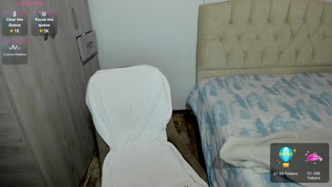 Emily online show from 01-26-25, 12:26