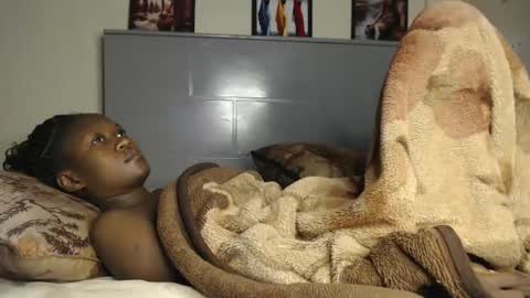 Emilly online show from 03-10-25, 05:00