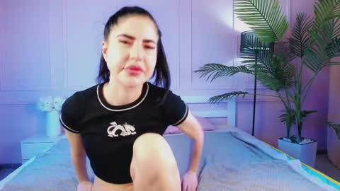 Emily online show from 05-07-26, 02:55