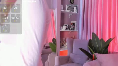 Snapshot of emilyrighter chatting on 12-07-24, 11:40 Hey i am  Emily     am -  pm online show from 12-07-24, 11:40