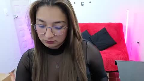 emily  friends online show from 10-02-25, 04:14