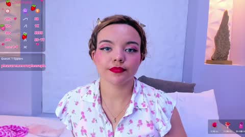 Snapshot of emilyrouss_ chatting on 01-16-25, 12:02 EMILY online show from 01-16-25, 12:02