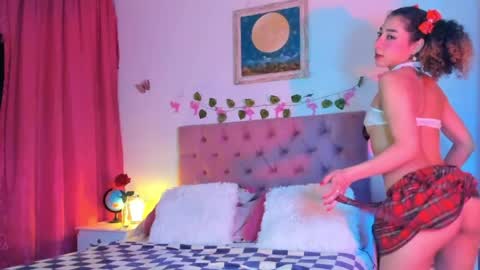 Emily Santana online show from 04-04-26, 03:16