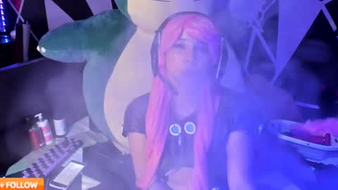 emilythemachine online show from 02-27-25, 01:38