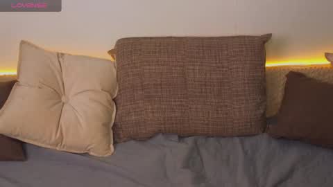 Snapshot of emilytrays chatting on 01-22-25, 02:24 Emily wish-list  online show from 01-22-25, 02:24