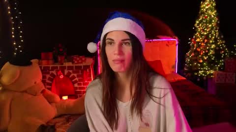 Emily online show from 01-12-26, 10:42