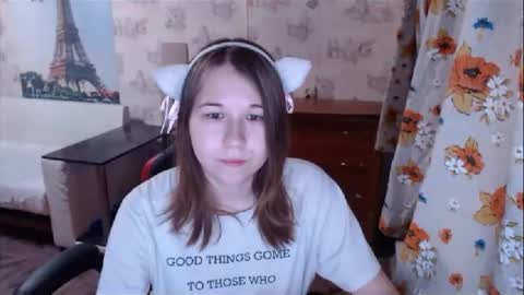 Snapshot of emilyway chatting on 12-10-24, 12:05 emilyway online show from 12-10-24, 12:05