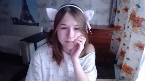 Snapshot of emilyway chatting on 12-16-24, 09:03 emilyway online show from 12-16-24, 09:03