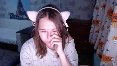 Snapshot of emilyway chatting on 12-20-24, 12:16 emilyway online show from 12-20-24, 12:16