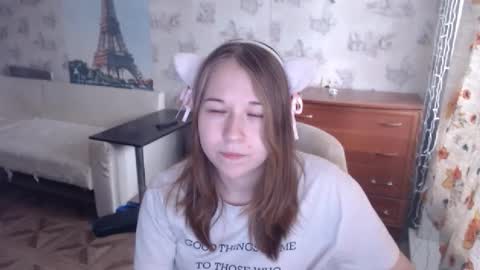 Snapshot of emilyway chatting on 02-03-25, 09:41 emilyway online show from 02-03-25, 09:41