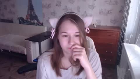 Snapshot of emilyway chatting on 02-04-25, 11:38 emilyway online show from 02-04-25, 11:38